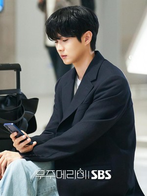Potret Choi Woo Shik di Drakor Terbaru 2025 Would You Marry Me