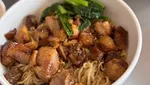 Nyempil dalam Perumahan! Ini 5 Bakmi Topping Babi yang Terkenal Enak