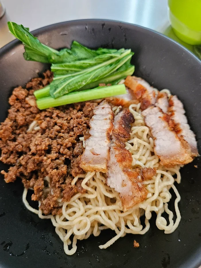 5 Bakmi Topping Babi di dalam perumahan 5 Bakmi Topping Babi di dalam perumahan