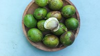 Matoa juga buah asli Indonesia yang berasal dari Papua. Buah ini merupakan paduan antara lengkeng, durian, dan rambuan dari segi rasa dan aromanya. Foto: istock