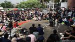 Dari Minuman Gratis hingga Kartu Uno, Begini Aksi Kreatif 17+8 di DPR