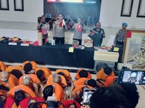 9 Perusuh Ditetapkan Tersangka Pembakaran Gedung Negara Grahadi