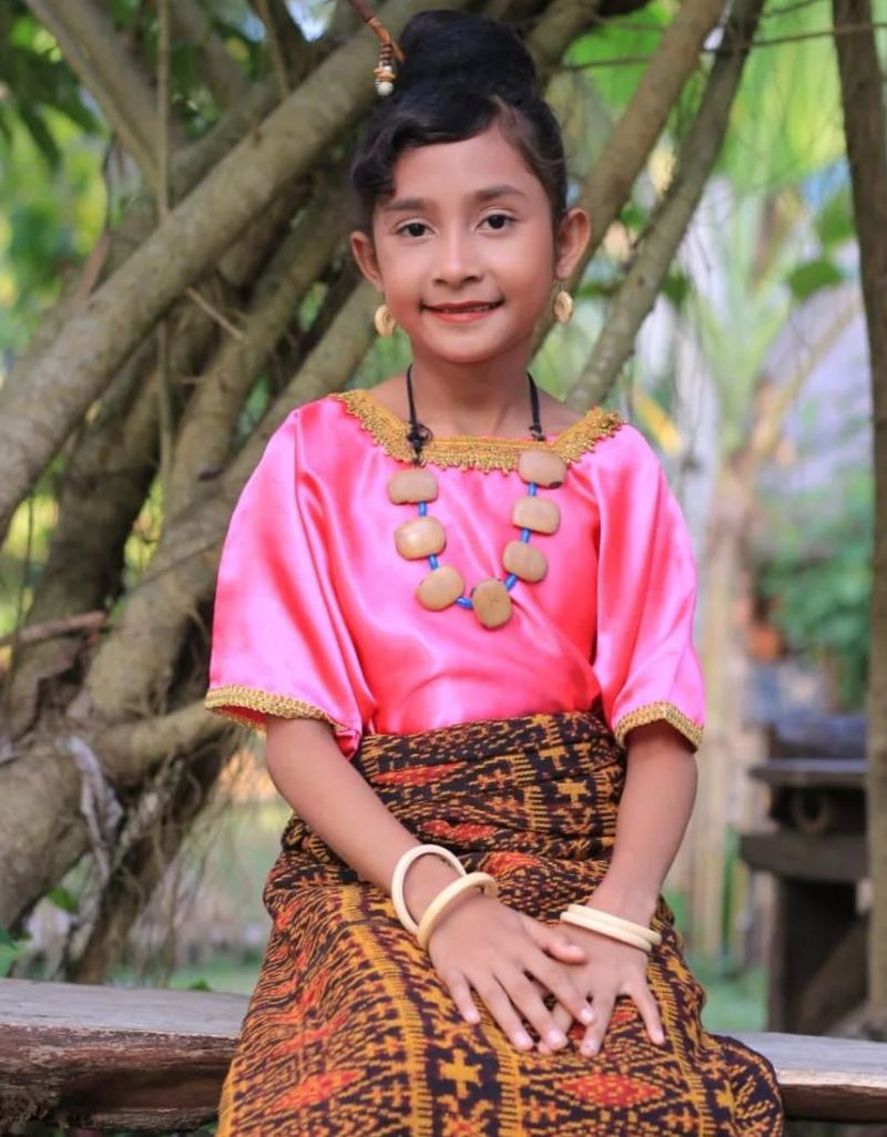 Lepo Lorun atau rumah tenun di Kabupaten Sikka, NTT. (Dok Endang Doge, Grace Seto)