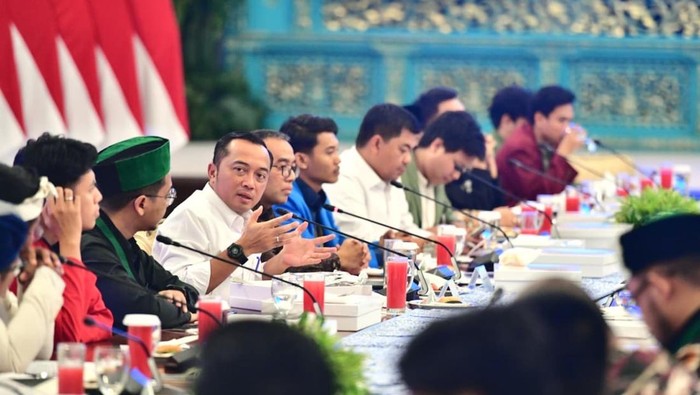 Mensesneg Prasetyo Hadi temui mahasiswa