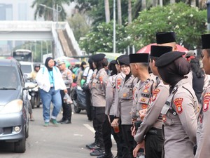 1.371 Personel Dikerahkan Jaga Demo di DPR, Polisi Pastikan Aman