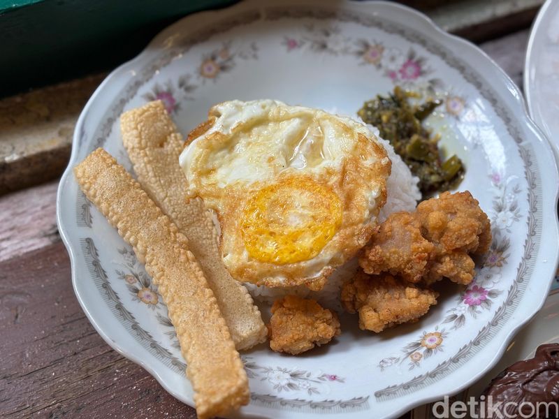 Warung Roekoen