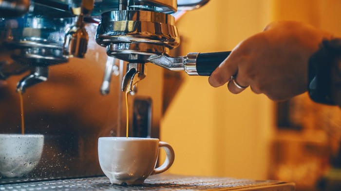 Ingin Jantung Lebih Sehat? Ilmuwan Menyarankan, Batasi Minum Kopi Hanya di Pagi Hari