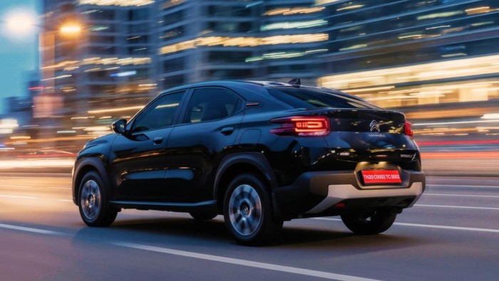 Citroen Basalt X di India.