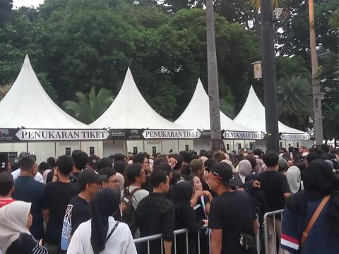 Konser Dewa 19 di GBK