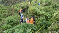 Potongan tubuh manusia tersebut berupa telapak kaki sampai mata kaki.