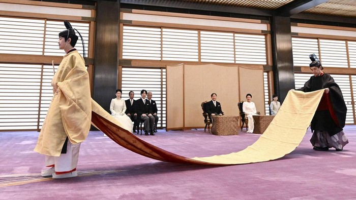 JAPAN-ROYALS/PRINCE Japan's Prince Hisahito, the son of Crown Prince Akishino and Crown Princess Kiko, attends the coming-of-age ceremony at the Imperial Palace in Tokyo, Japan September 6, 2025, in this photo distributed by Kyodo. Mandatory credit Kyodo/via REUTERS ATTENTION EDITORS - THIS IMAGE WAS PROVIDED BY A THIRD PARTY. MANDATORY CREDIT. JAPAN OUT. NO COMMERCIAL OR EDITORIAL SALES IN JAPAN