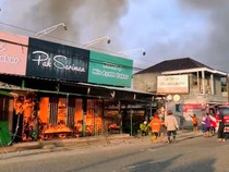 Warung Bakso-Mi Ayam di Kroya Cilacap Kebakaran