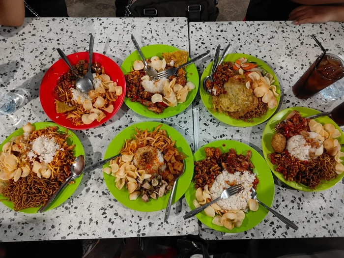 Kuliner malam di Jakarta Barat Kuliner malam di Jakarta Barat