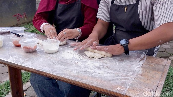 Menikmati Pizza date di Malang Menikmati Pizza date di Malang