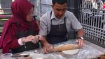 Keseruan Menikmati Pizza Date Bareng Pasangan
