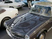 KPK Ungkap Skema Lelang Mobil B.J Habibie yang Dibeli Ridwan Kamil