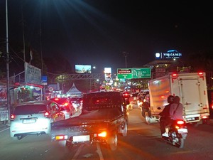 One Way Puncak Bogor Berakhir, Lalin di Simpang Gadog Padat