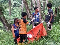 Pencari Rumput Temukan Potongan Kaki Manusia di Pacet Mojokerto