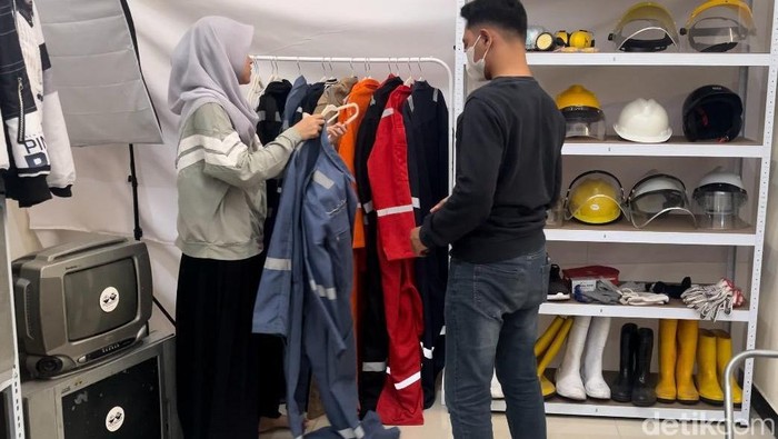 Ruang Meluapkan Amarah di Mojokerto Ruang Meluapkan Amarah di Mojokerto