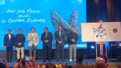 SBY Buka Pameran Seni, Angkat Tema Refleksi dan Harmoni Dunia