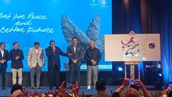 SBY Buka Pameran Seni, Angkat Tema Refleksi dan Harmoni Dunia