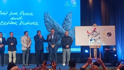 SBY Buka Pameran Seni, Angkat Tema Refleksi dan Harmoni Dunia
