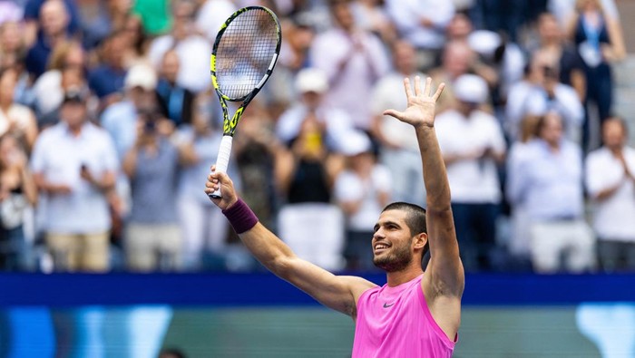 Sep 5, 2025; Flushing, NY, USA; Carlos Alcaraz of Spain celebrates his victory over Novak Djokovic of Serbia in the semifinal of the mens singles at the US Open at Arthur Ashe Stadium in Billie Jean King National Tennis Center. Mandatory Credit: Mike Frey-Imagn Images