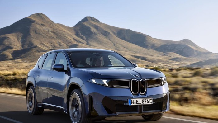 BMW iX3