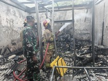 Kebakaran Kios Pecel Lele Renggut Nyawa Ibu dan Anak