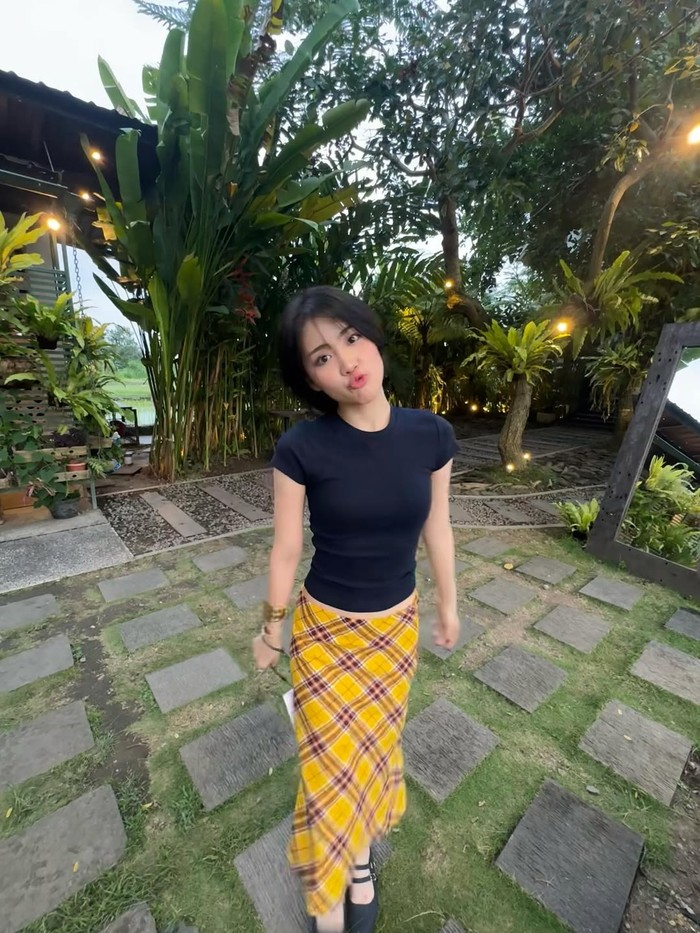 Ella JKT48