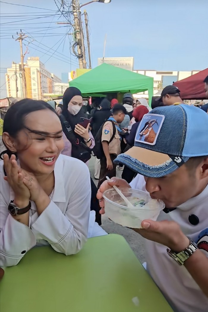 Irfan Hakim hingga Maia Estianty Review Es Teler Kalina