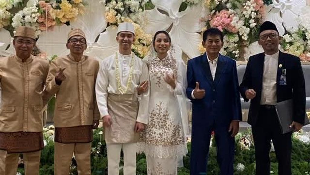 Putri Anjani Resmi Menikah, Ini Doa Jarwo Kwat