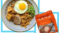 Mie Meteor A-Sha dengan varian ‘Hot & Sour’ asal Taiwan ini berhasil menduduki posisi 3 teratas. Mienya sangat kenyal dan dipadukan dengan saus pedas bercampur asam. Sensasi minyak lada sichuan-nya juga terasa pekat. Foto: dok. Ramen Rater