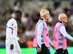 Dituding Bikin Dembele Cedera, Deschamps: Siapa pun Bisa Kena Kok