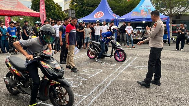 Polda Riau kembali menggelar ajang drag bike untuk menekan balap liar, Minggu (7/9/2025).