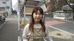 Potret Anak Muda Jepang Jualan Onigiri Gerobakan, Sehari Laku 100 Biji!
