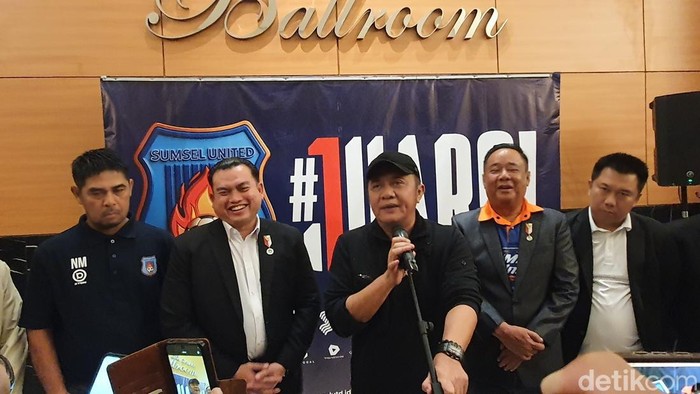 Gubernur Sumsel Herman Deru usai menghadiri launching Sumsel United