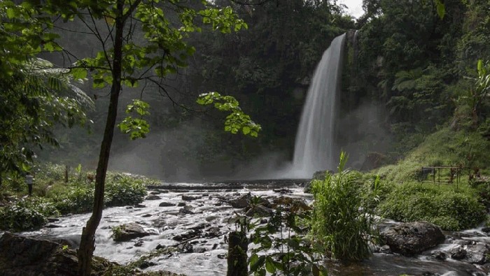 Air Terjun Segerincing
