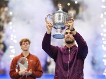 Alcaraz Juara US Open 2025, Singkirkan Sinner dan Kembali ke Puncak Dunia
