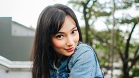 Asmirandah tak menampik sudah banyak tawaran berakting menghampiri. Tawarannya belum ada yang cocok. Cocok bukan karena karakternya atau apa, tapi waktunya, karena aku masih ke Chloe, ujarnya ditemui di kawasan Kuningan, Jakarta Selatan, kemarin. (Foto: dok Instagram asmirandah89)