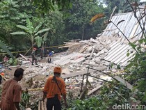 Balita Korban Gedung Majelis Ambruk di Bogor Meninggal Dunia