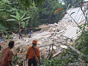 Bangunan Majelis di Ciomas Bogor Ambruk: 4 Orang Tewas, 126 Terluka