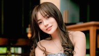 Berlliana Lovell bereaksi saat diminta bikin konten Pemersatu Bangsa lagi. Sebenarnya sudah 2 tahun beralih sedikit demi sedikit jauh lebih baik, ya sudah dewasa juga, sudah tua, ujarnya di Rumpi No Secret dilihat dari YouTube Trans TV, Senin (8/9/2025). (Foto: dok Instagram berlliana.lovell)
