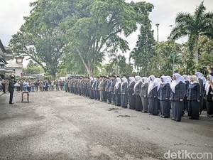 Lantik 208 Pejabat Pemkab Ciamis, Bupati Herdiat: ASN Harus Jadi Teladan