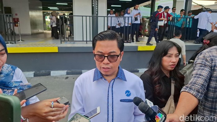 Direktur Utama TransJakarta Welfizon Yuza