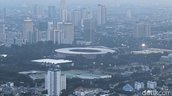 Stadiun Utama Gelora Bung Karno jadi terlihat lebih dekat dengan zoom 3,7x. Foto: Virgina Maulita Putri/detikINET