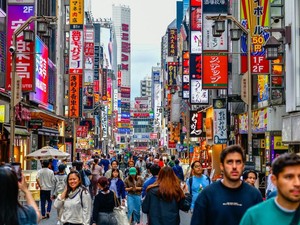 Belanja Barang Branded hingga Kamera, Ini 5 Spot Favorit Turis di Tokyo