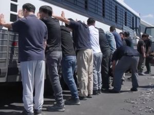 Video: Korsel Batal Pulangkan Warganya yang Ditahan Imigrasi AS