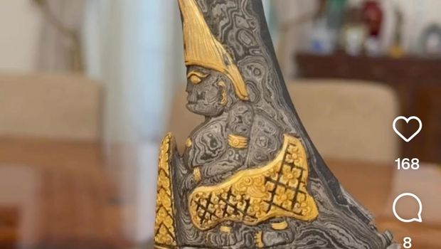 Keris semar mesem Menkeu Purbaya Yudhi Sadewa