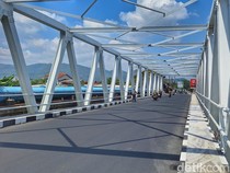 Menengok Jembatan Dayeuhkolot Bandung yang Selesai Diperbaiki